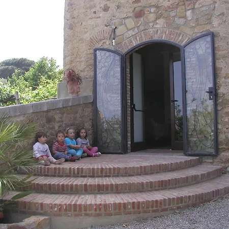 Agriturismo Nicetta Фермерский дом *